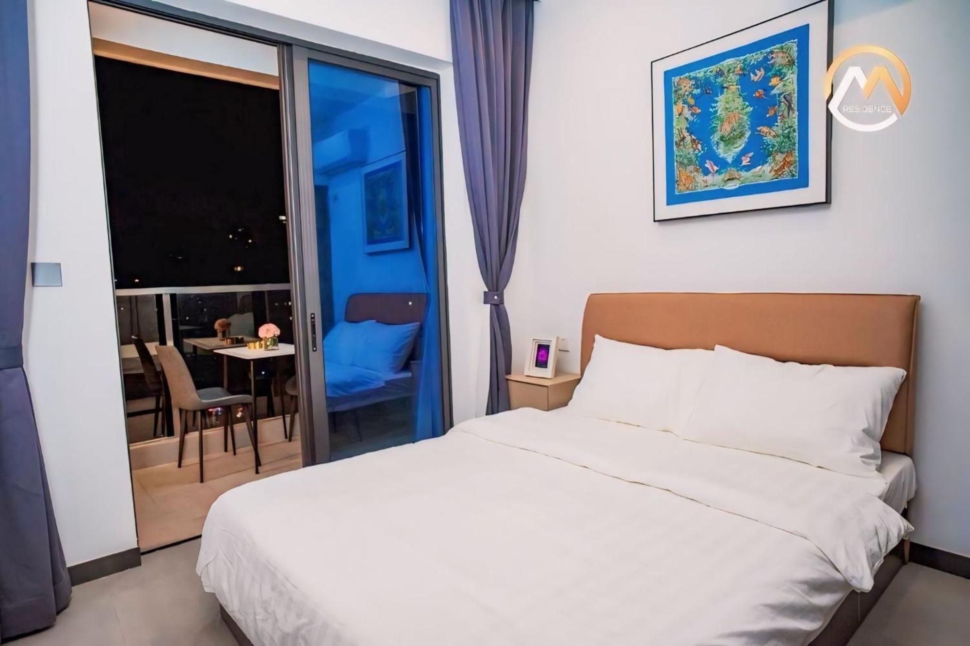 Hotel Serviced Condo Unique Infinity Pool With Mekong River View Phnom Penh Exteriör bild